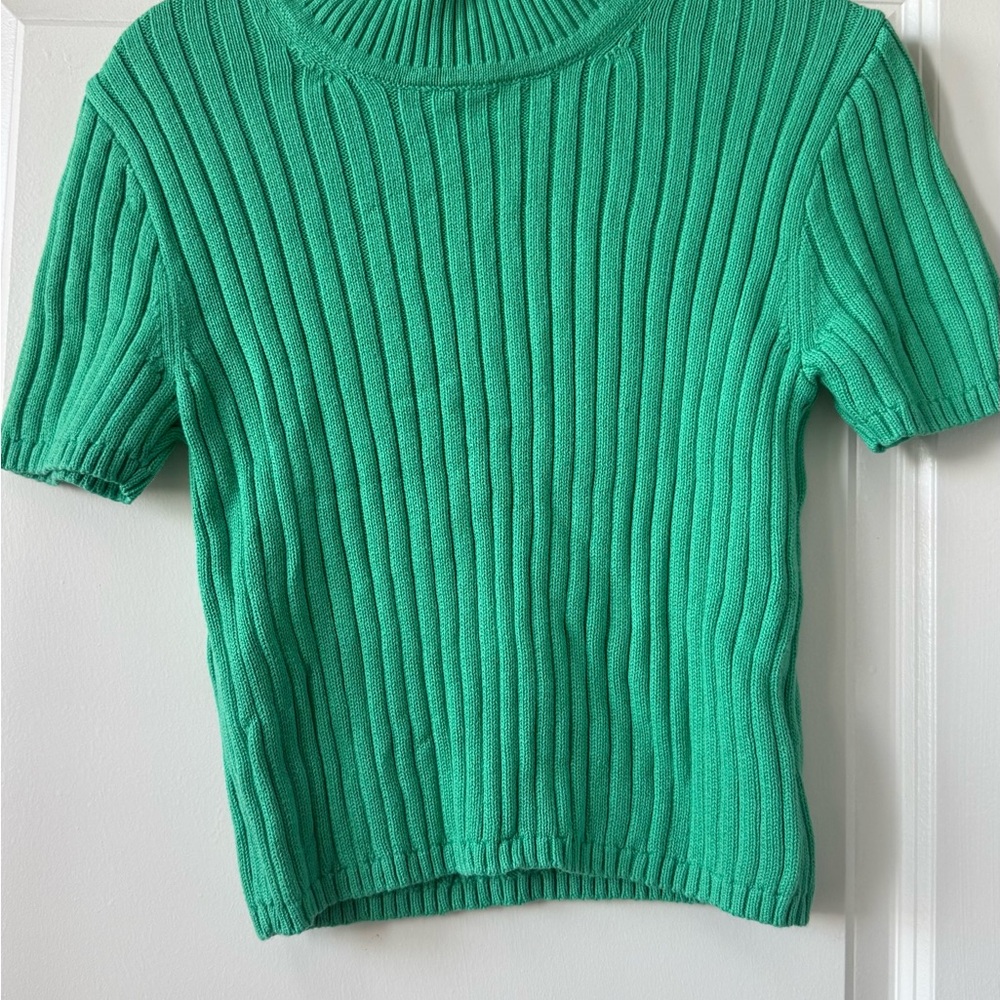J Crew Mock Neck Green Short Sleeve Knit Sweater Woman’s M